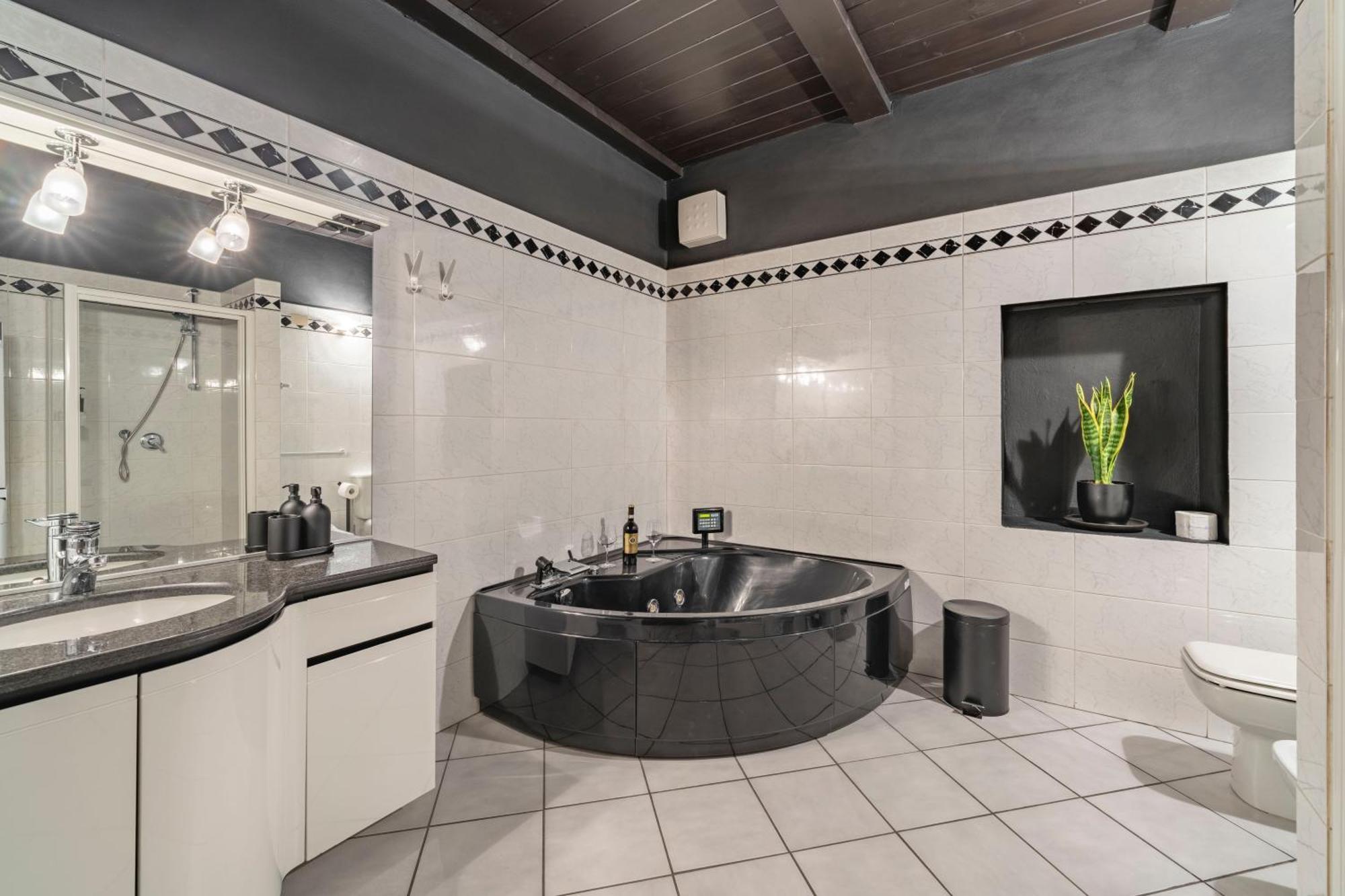 Elegant Penthouse In Santo Spirito Apartamento Florencia