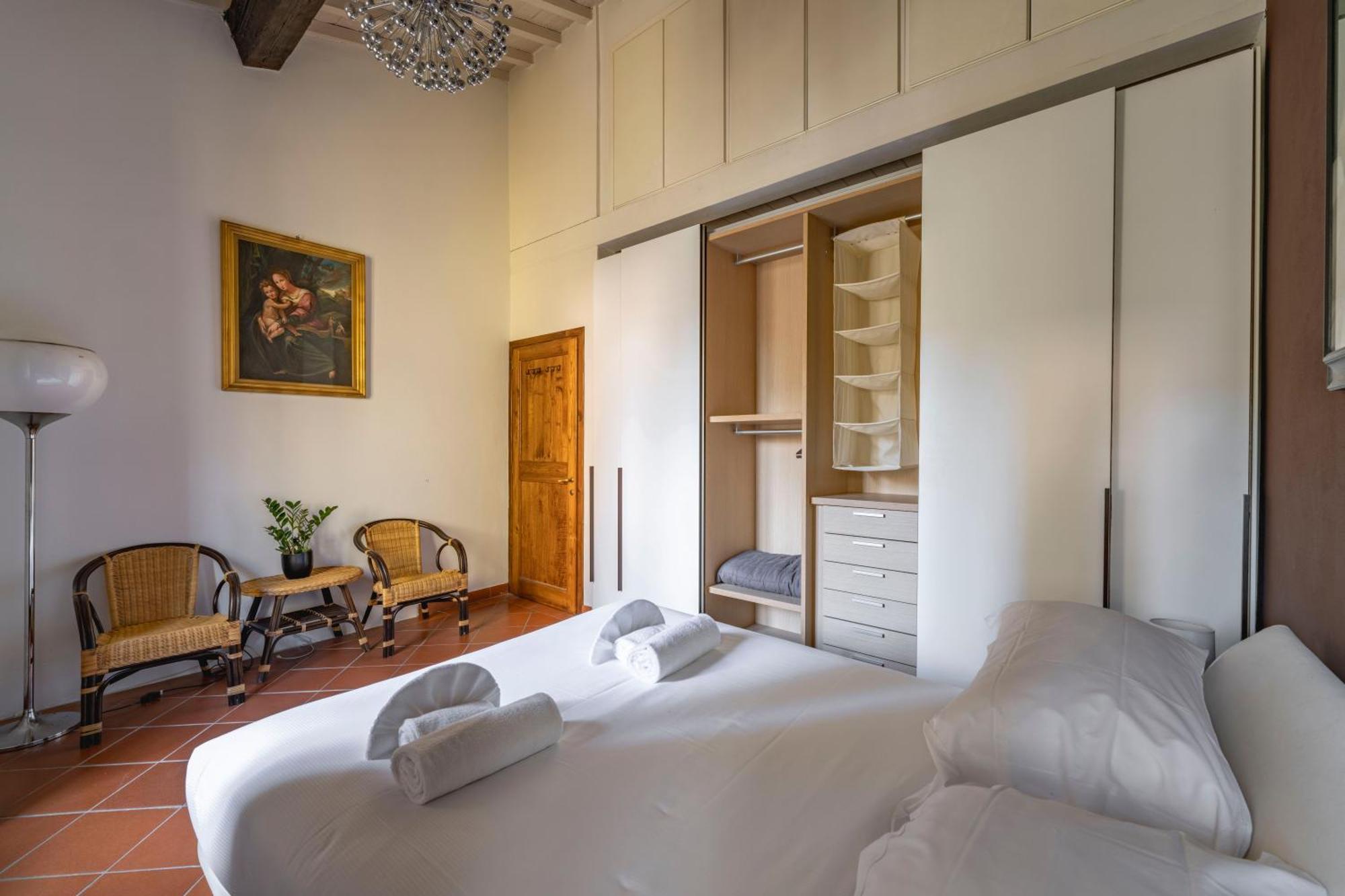 Elegant Penthouse In Santo Spirito Apartamento Florencia